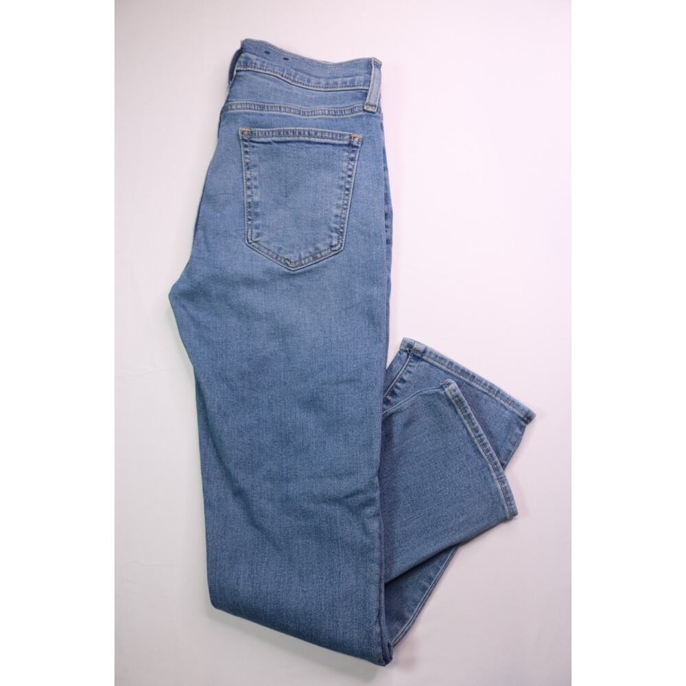 Gap Classic Straight Mid-Rise Women's Jeans - Size 28/4R - Color Blue - Picture 7 of 16